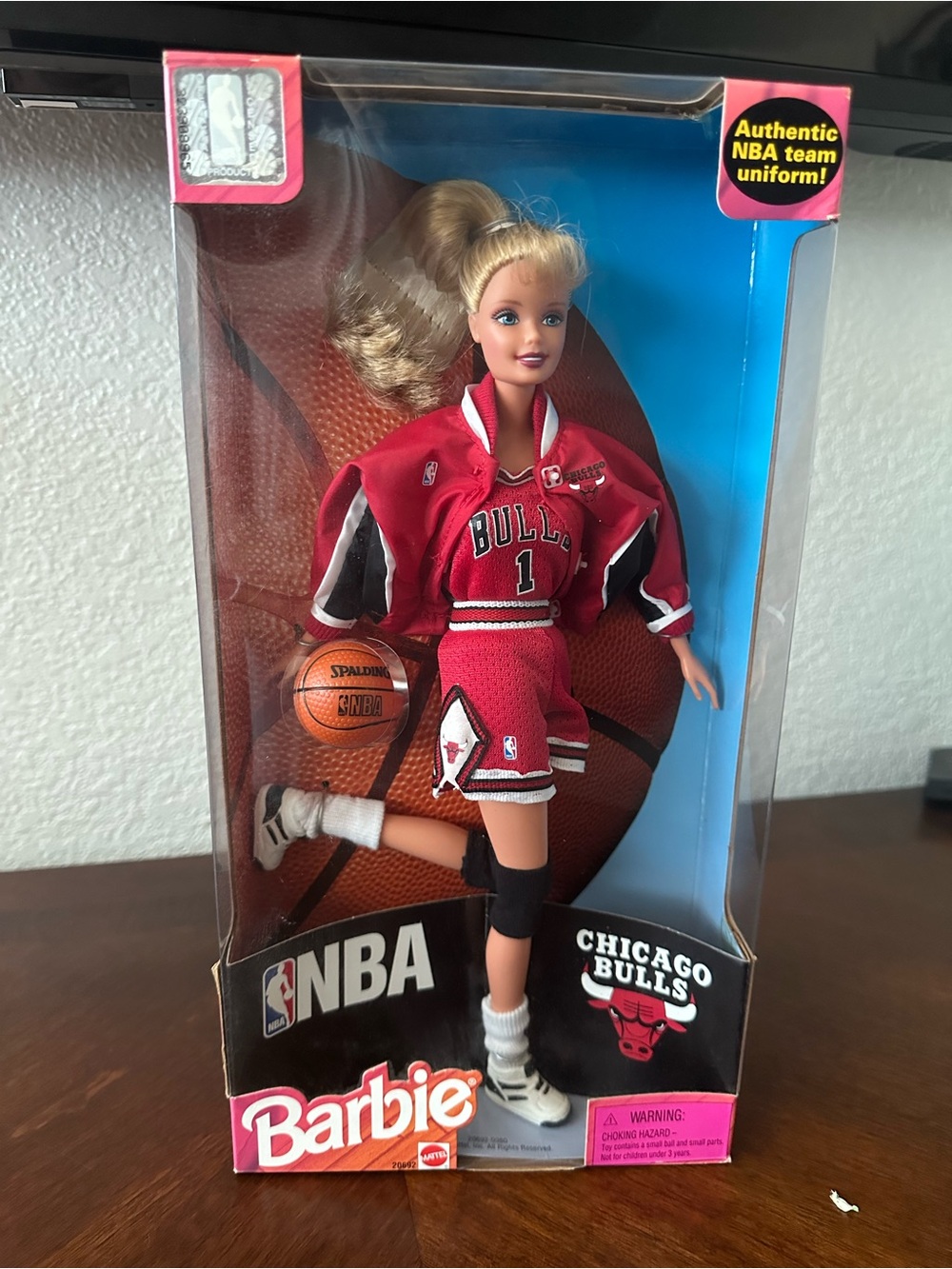 Barbie Chicago Bulls Red and White NBA Cheerleader Doll